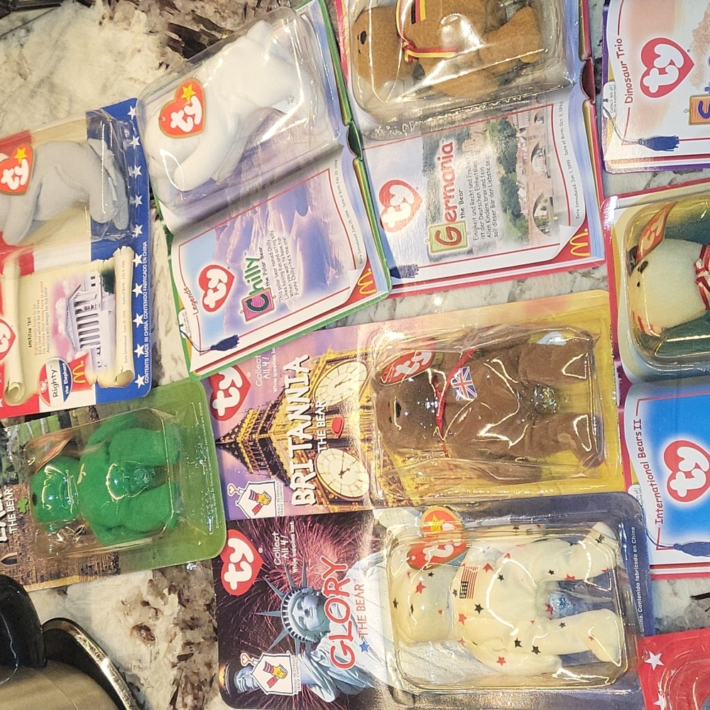 SET OF 17 Orginal TY !!!  Boxes with Tags never touched or opened